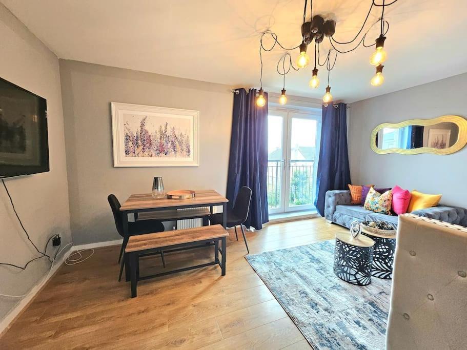 4 Separate Beds, Sleeps 6, Beautiful 2 Bed Apt Daire Edinburgh Dış mekan fotoğraf